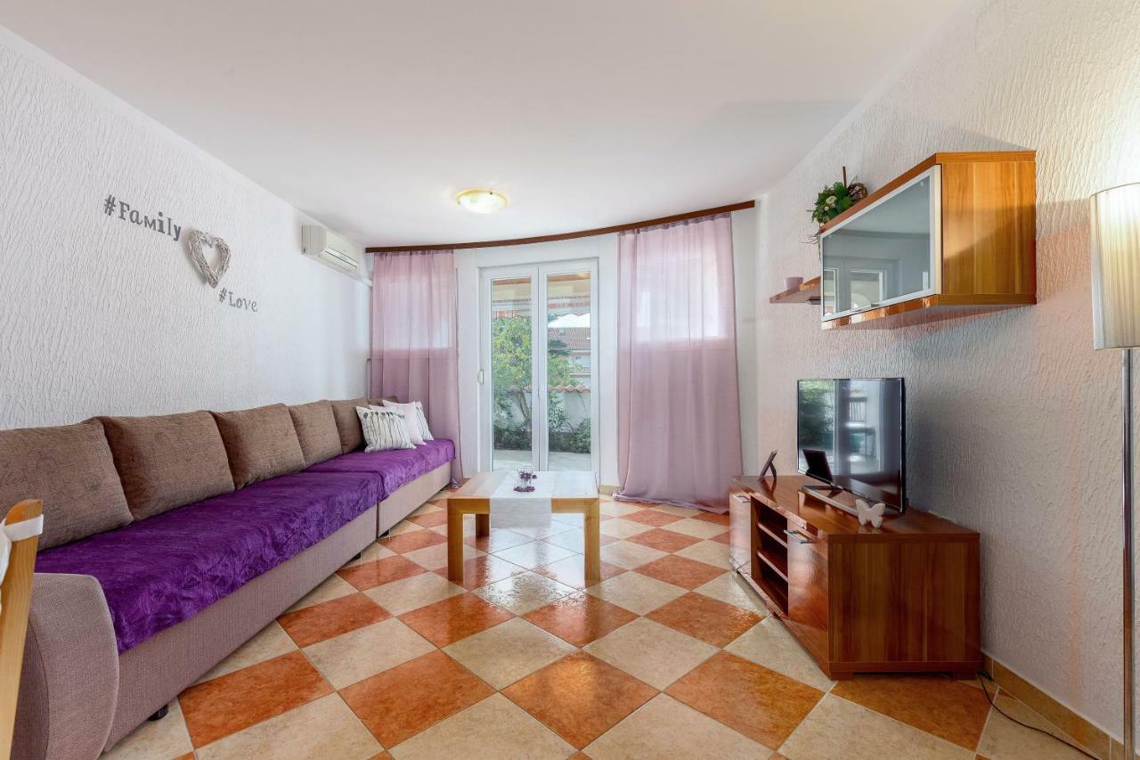 Apartments Lulic Crikvenica Luaran gambar