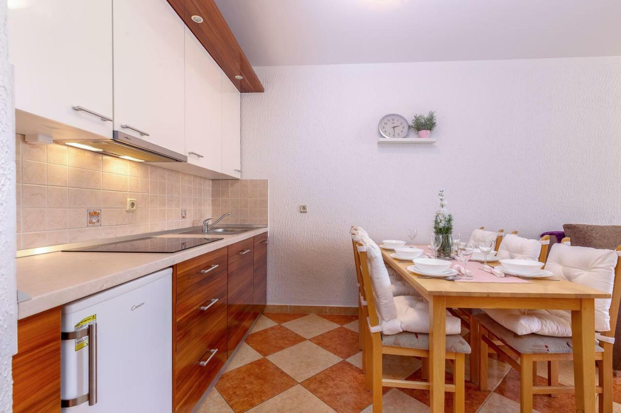 Apartments Lulic Crikvenica Luaran gambar