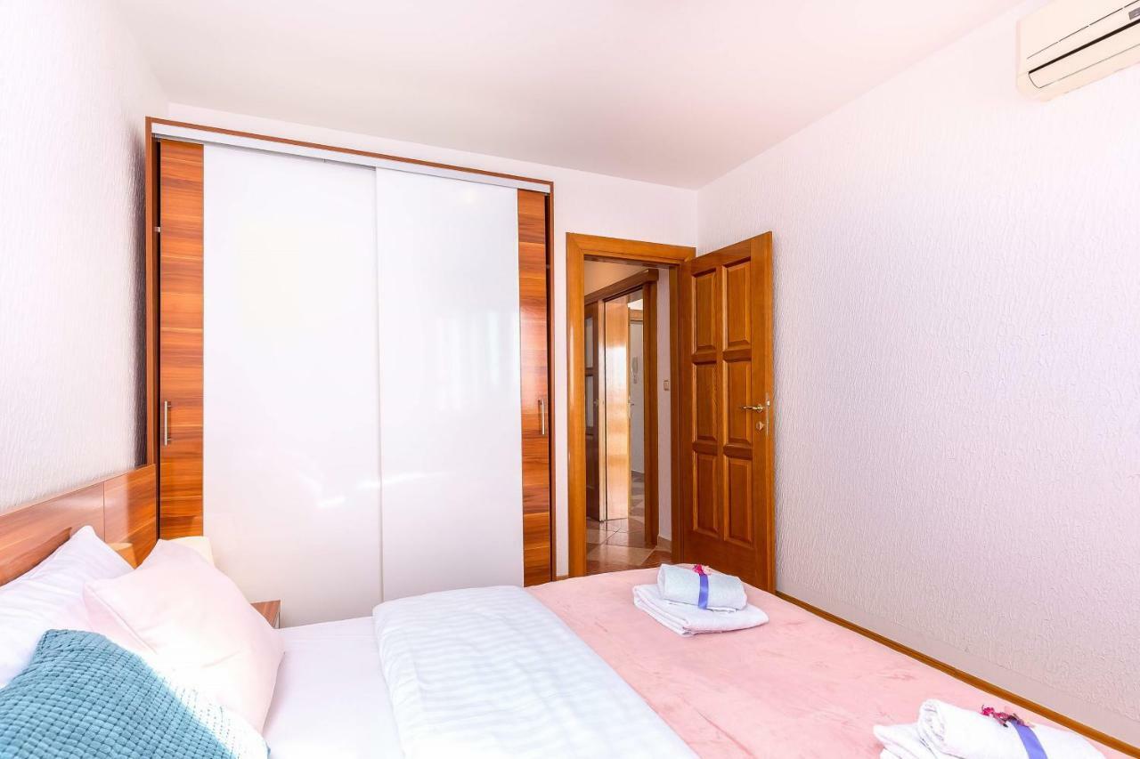 Apartments Lulic Crikvenica Luaran gambar