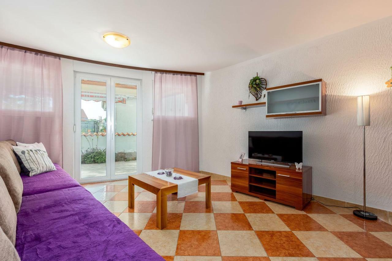 Apartments Lulic Crikvenica Luaran gambar