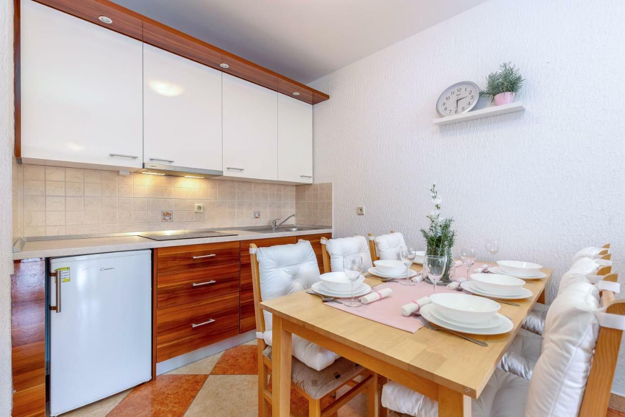 Apartments Lulic Crikvenica Luaran gambar