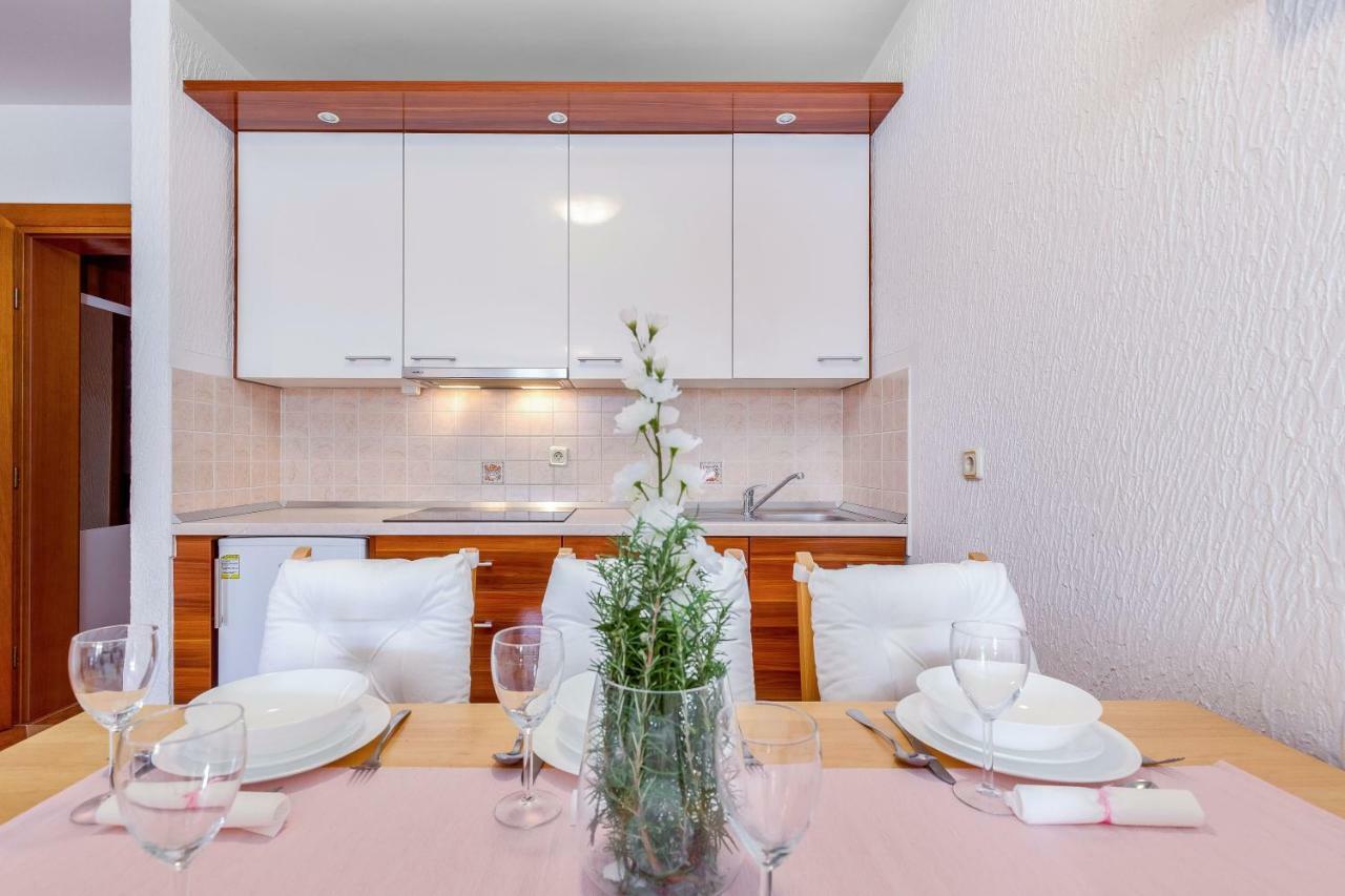 Apartments Lulic Crikvenica Luaran gambar